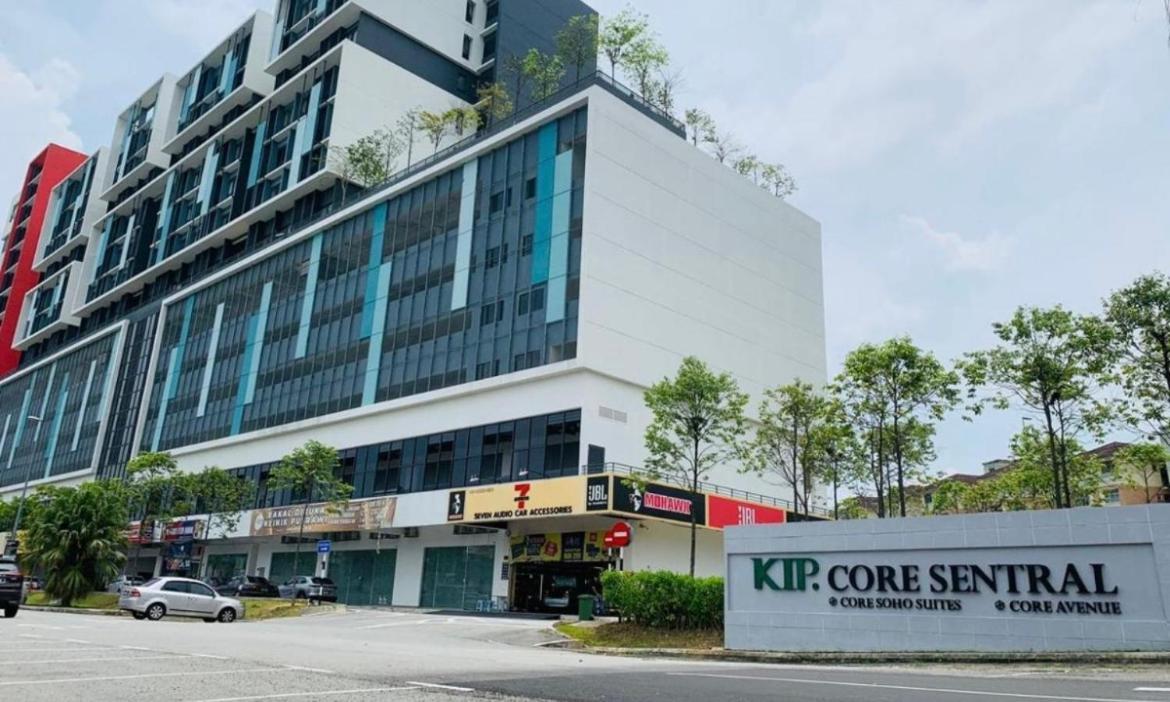 Core Soho Designer Suite @ Klia Sepang Exteriör bild