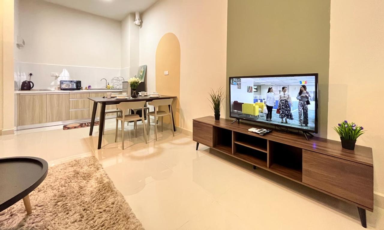 Core Soho Designer Suite @ Klia Sepang Exteriör bild